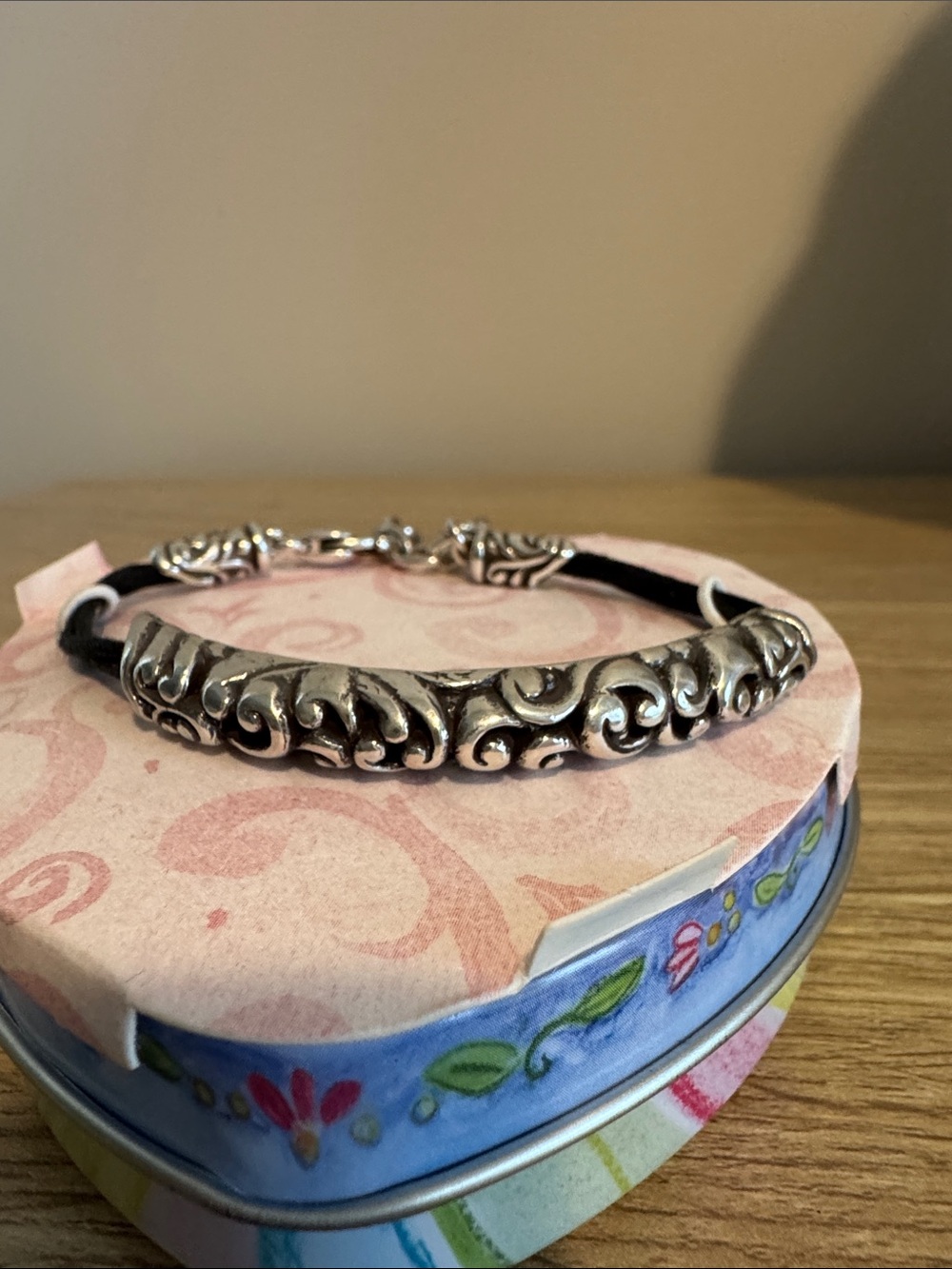 NWOT Brighton Silver Scroll Accent Black Leather Bracelet